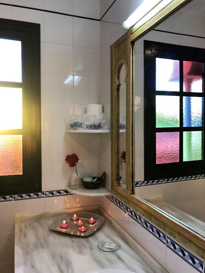 Hostal Alhambra 자호라 외부 사진