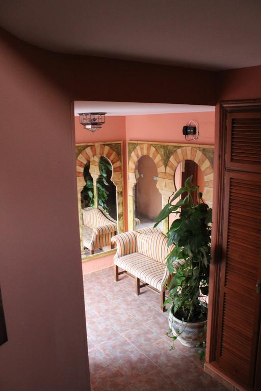 Hostal Alhambra 자호라 외부 사진